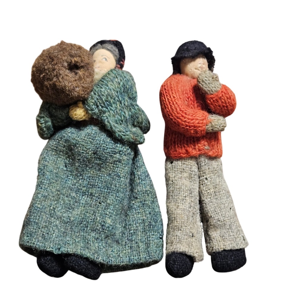 Vintage‎ Wool Knit Handmade Folk Art Dolls Couple Primitive 6.5" Artisan
